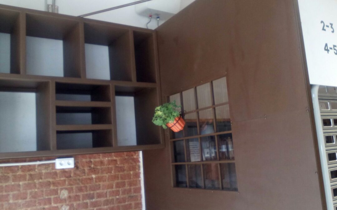 ESTRUCTURA Y MOBILIARIO